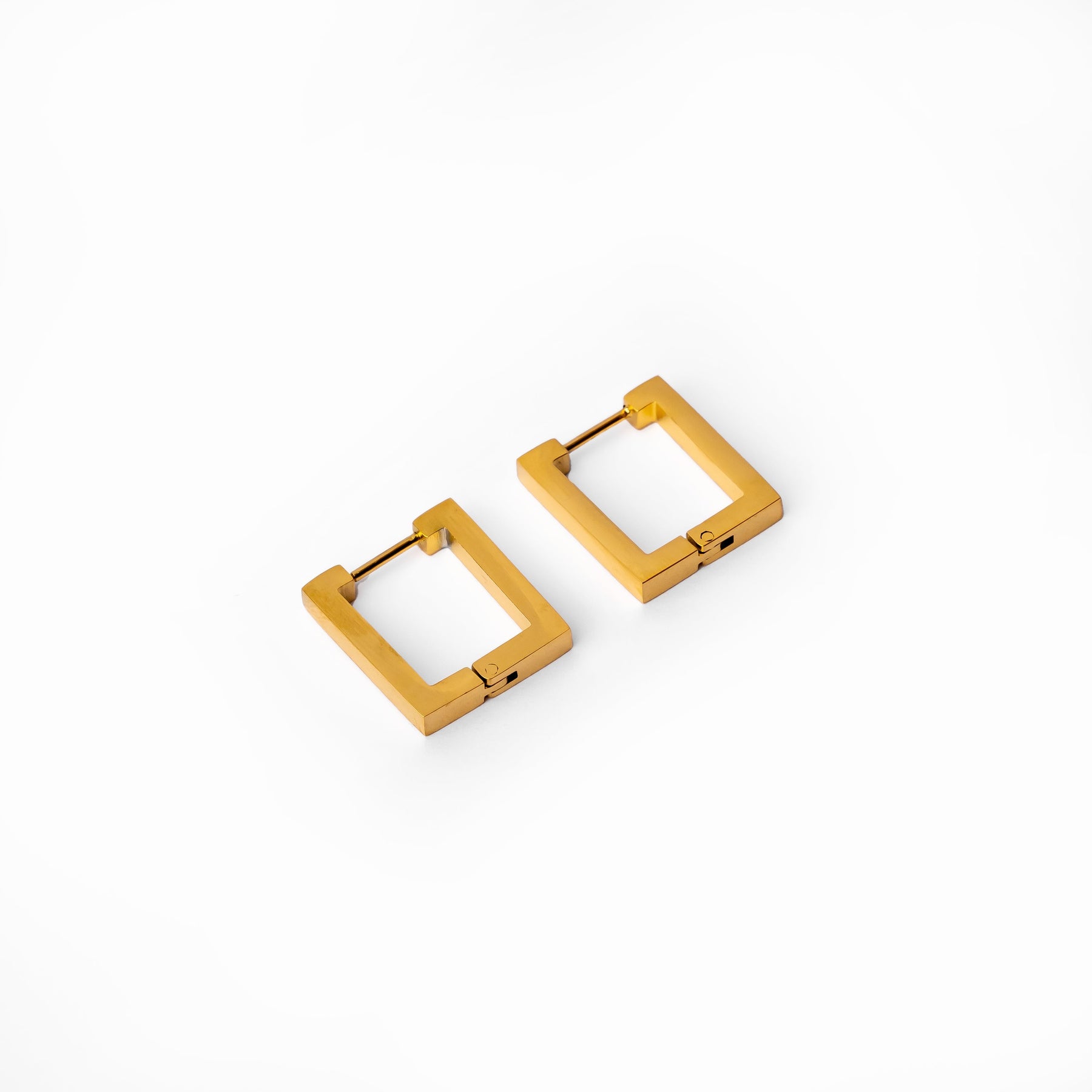 Brincos Eliza Banhado em Ouro 18k - ByFirenzzi