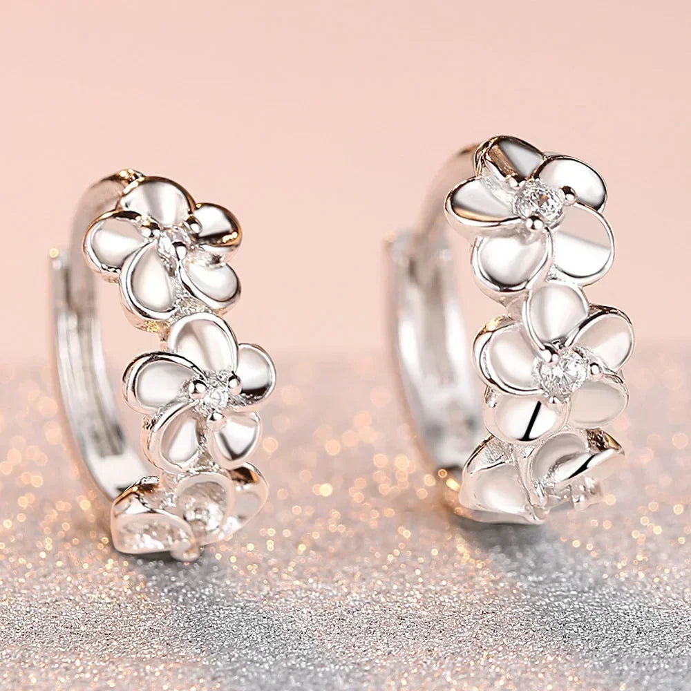 Oorbellen met drie bloemen in 925 sterling zilver – ByFirenzzi