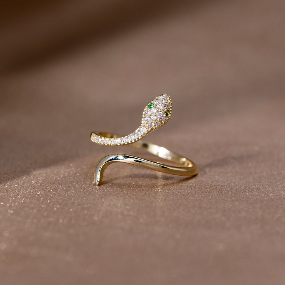 Anel Elsa de Pérola e Cristal Banhado a ouro 18k