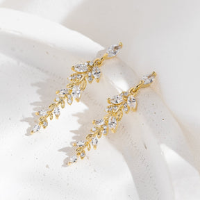 Leaf Earrings 18k Gold-Plated by ByFirenzzi