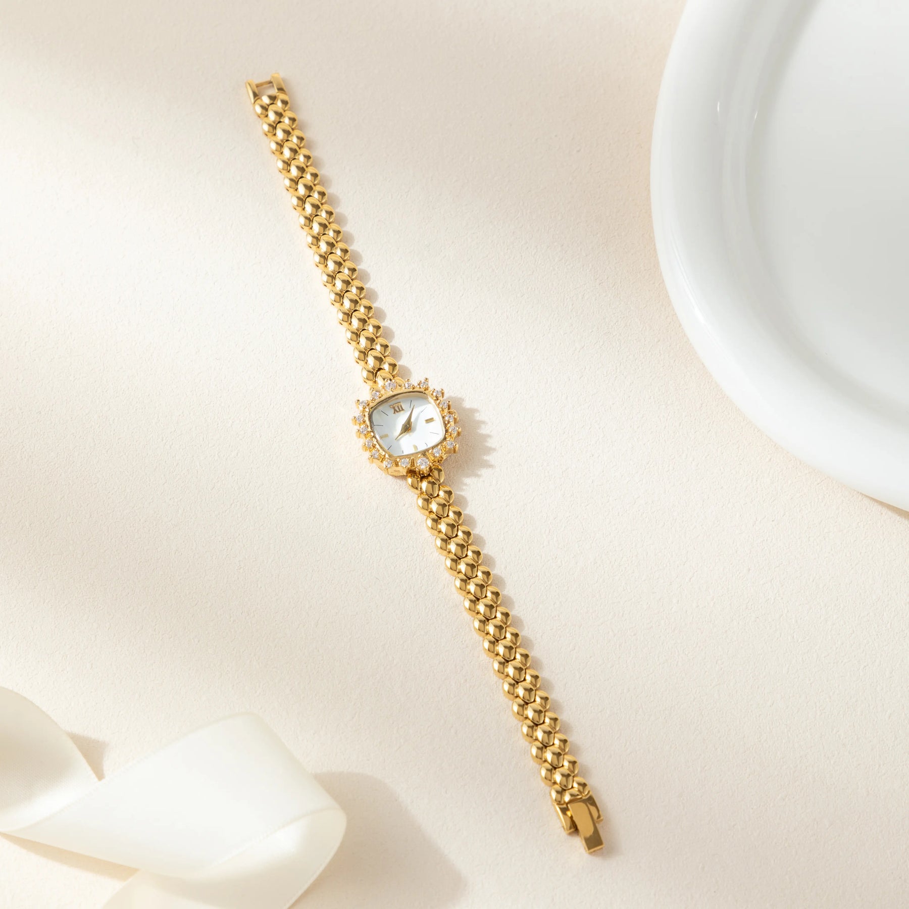 Milo Curve Watch