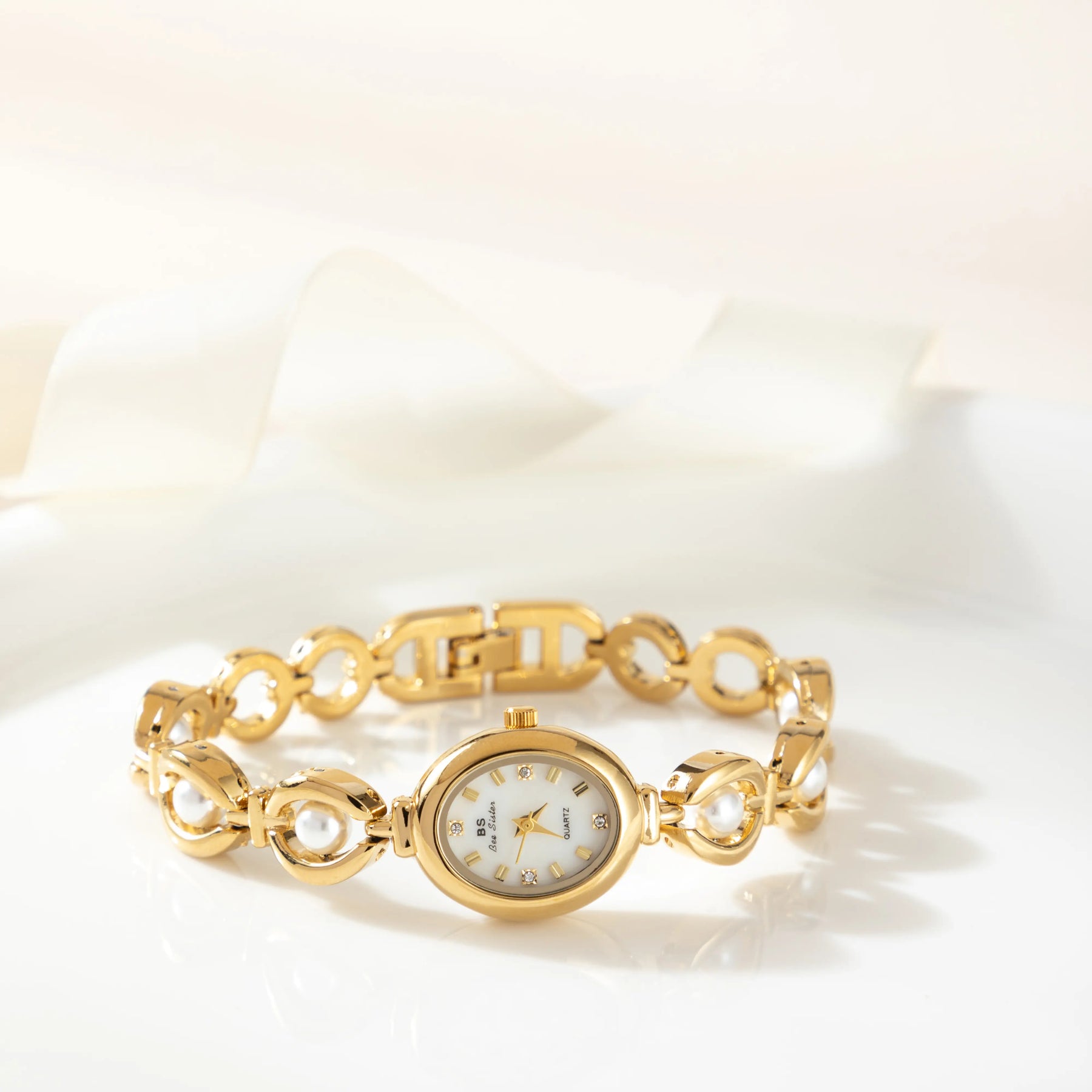 Lora Facet Watch