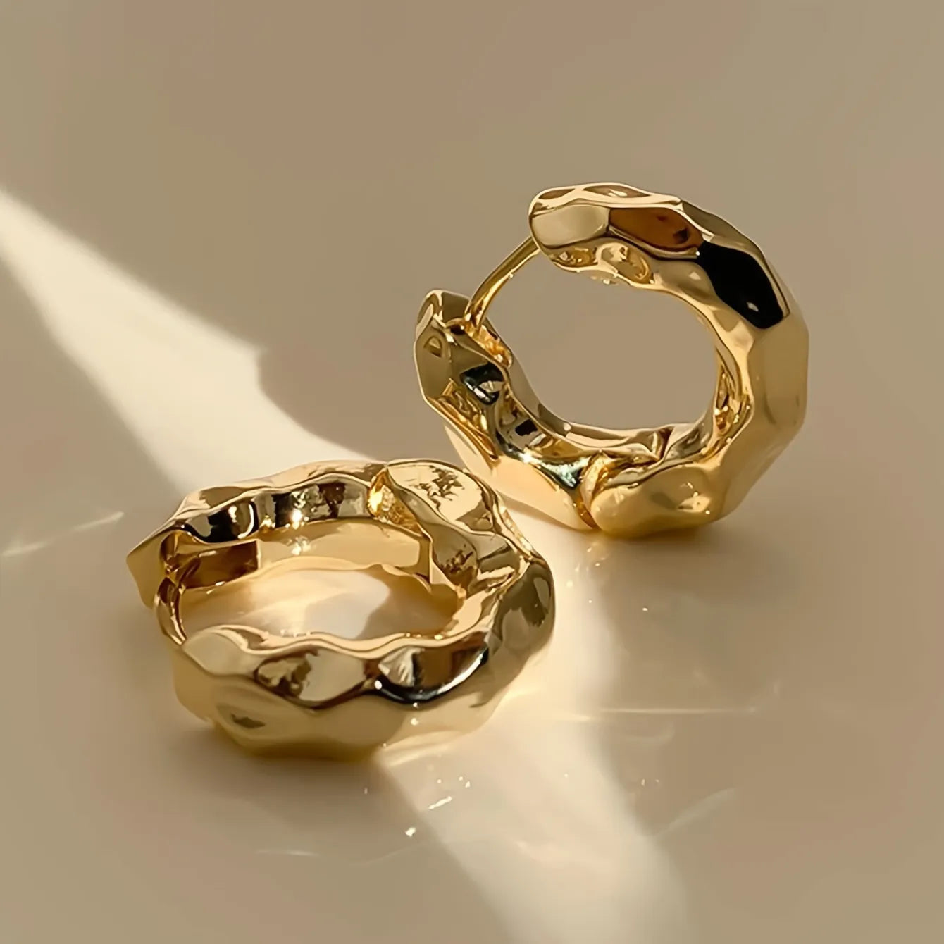 Fiorella Pleated Hoops - By Firenzzi