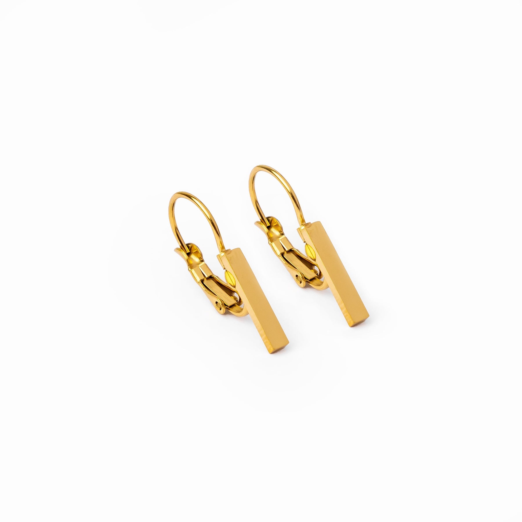 Brincos Argola Retangular Banhado a Ouro 18k - ByFirenzzi