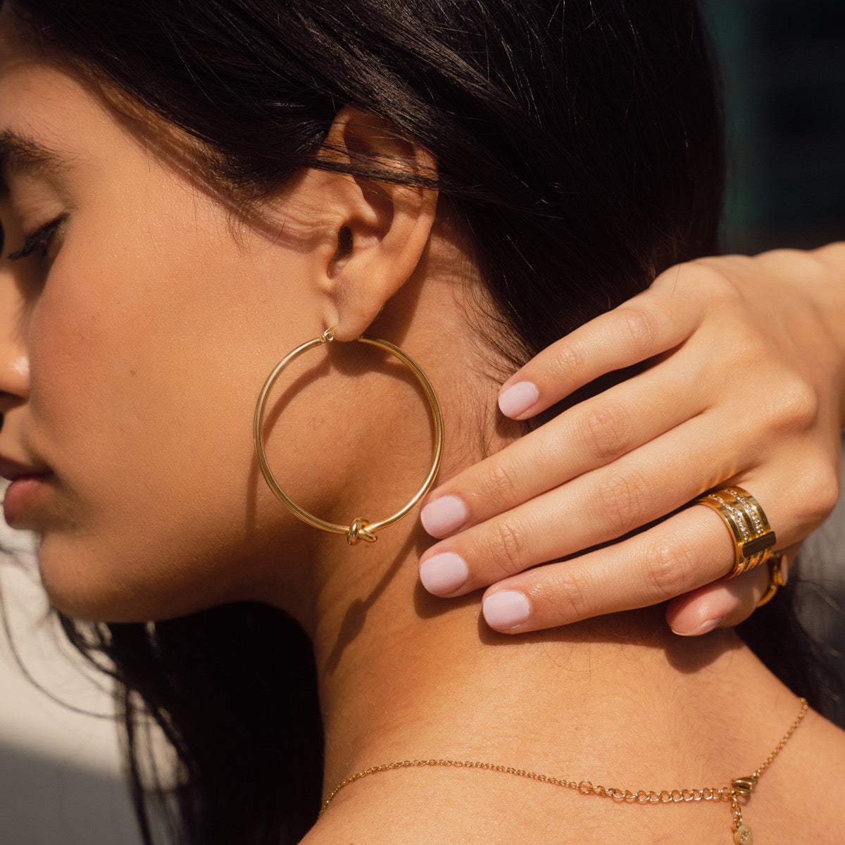 Brincos Argola com Nó Banhado a Ouro 18k-  ByFirenzzi
