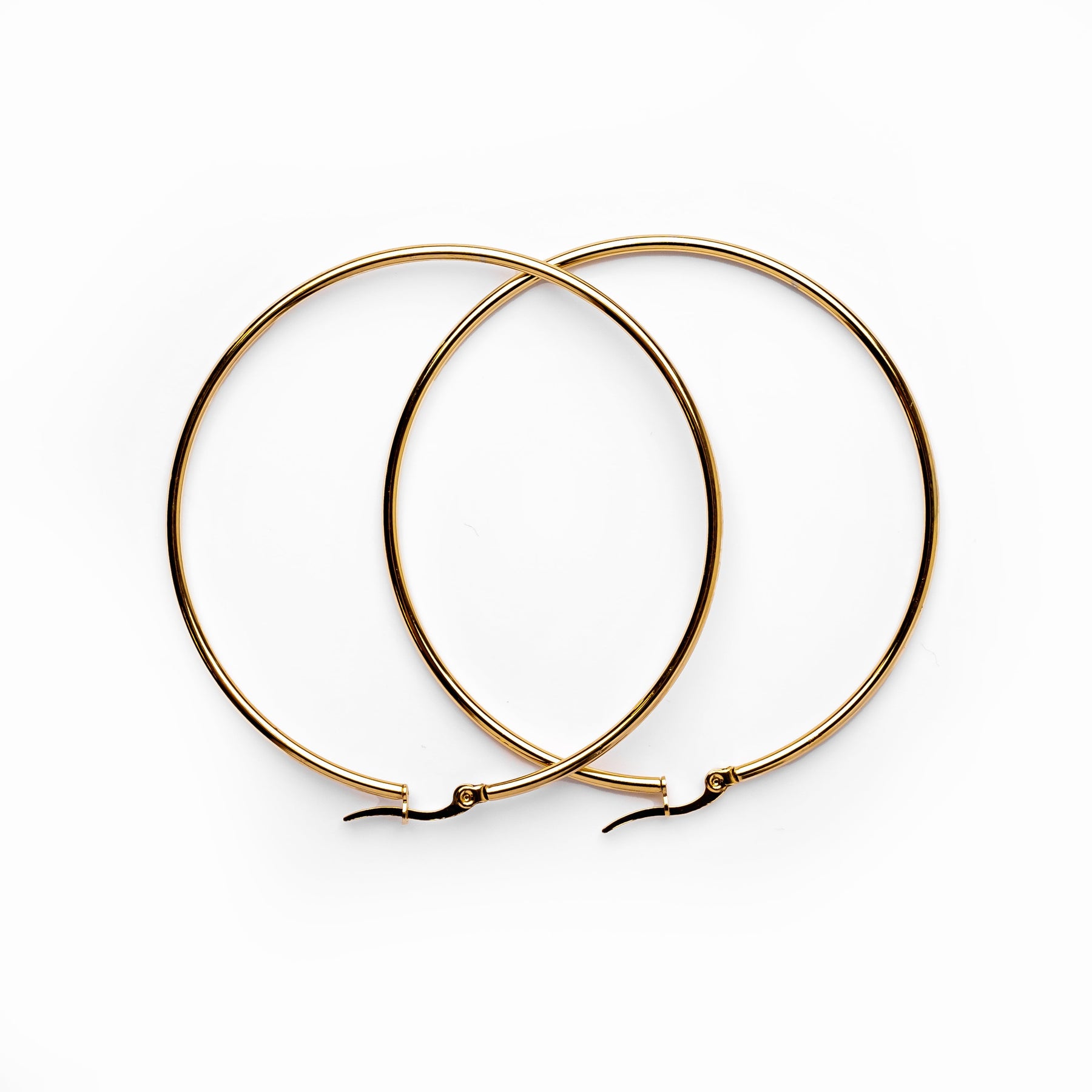 Brincos Argola Basic Banhado a Ouro 18k - ByFirenzzi