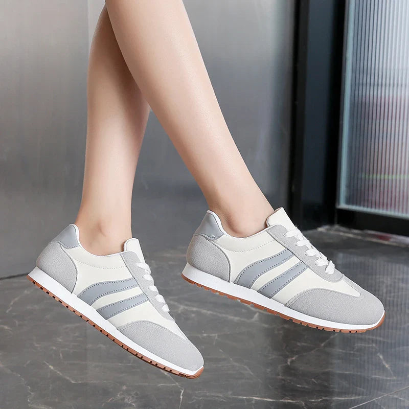 CoastLane Casual Court Sneakers