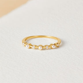 Anel Elsa de Pérola e Cristal Banhado a ouro 18k