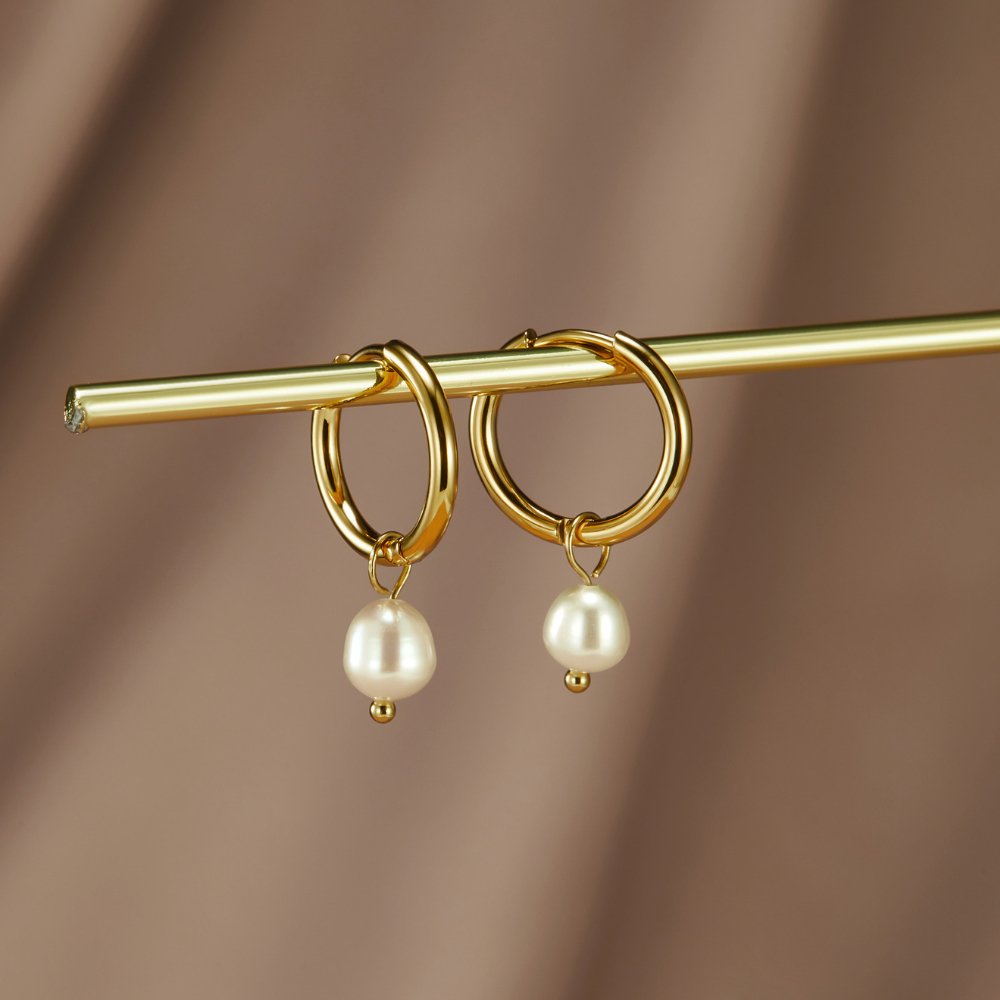 Bella Hoop Earrings – 18k Gold-Plated by ByFirenzzi
