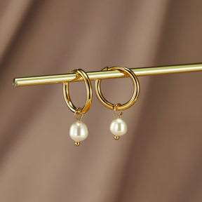 Bella Hoop Earrings – 18k Gold-Plated by ByFirenzzi