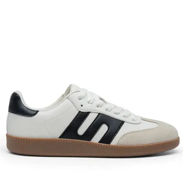 Retro S Sneakers